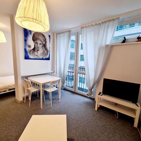 Topfloor Greeceflat A Cosy Flat In The City Center Apartment Varşovia Exterior foto